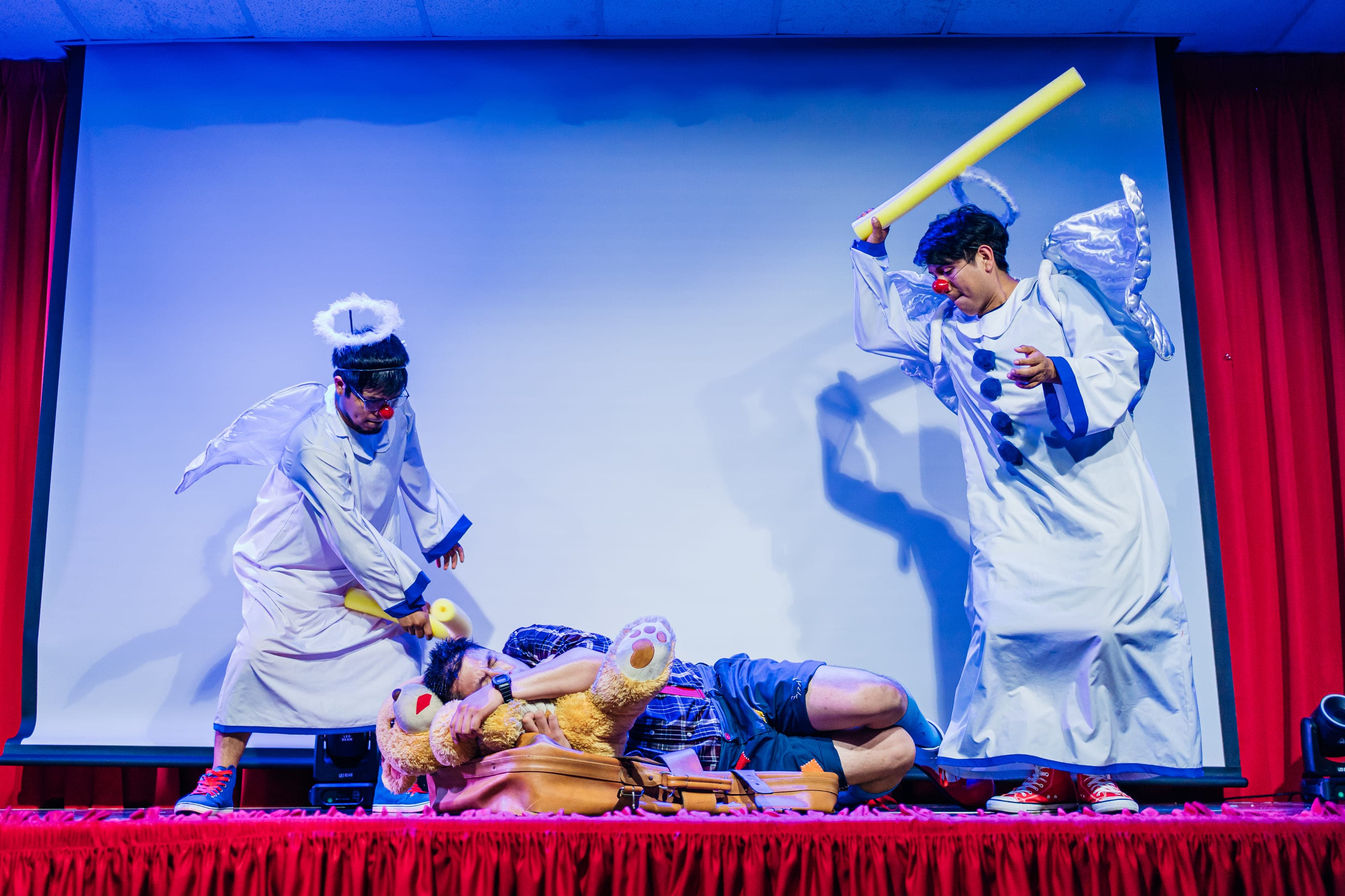 Show Peruclown Teatro